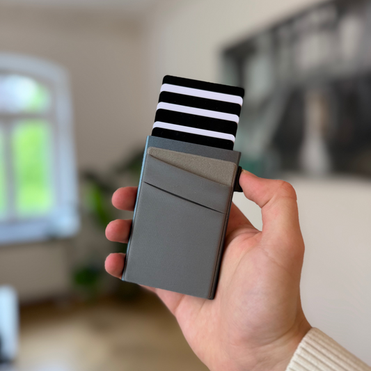 Cardholder